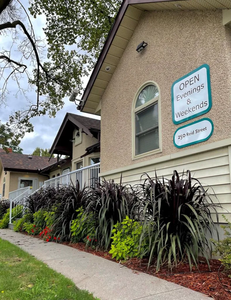 Exterior photo of Kawartha Dental Clinic building